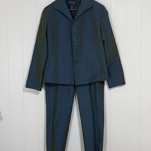 LAFAYETTE 148 New York Vintage Iridescent Silk Blend 2 Piece Suit size 8